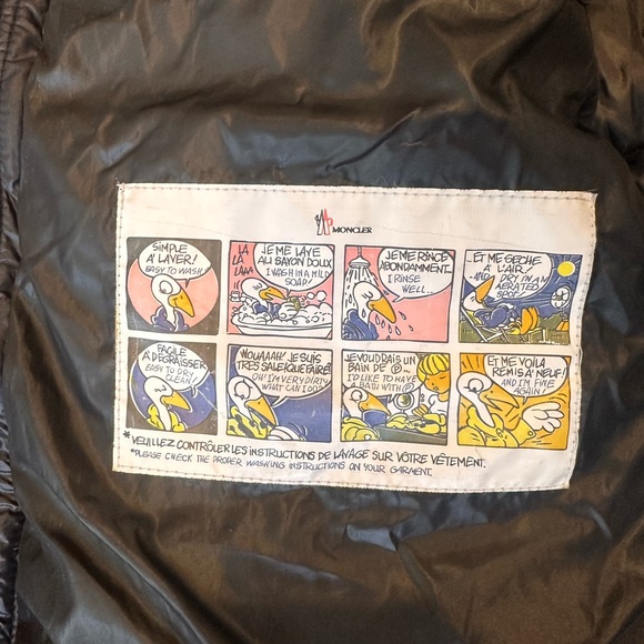 Black down filled puffer coat with removable hood - Picture 5 of 12